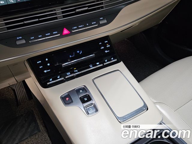 Hyundai Grandeur 2022 — photo 9
