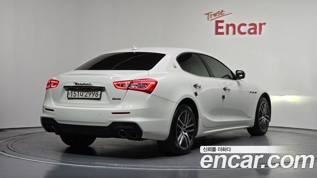 Maserati Ghibli 2020 — photo 2