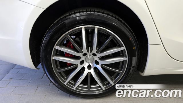 Maserati Ghibli 2020 — photo 5