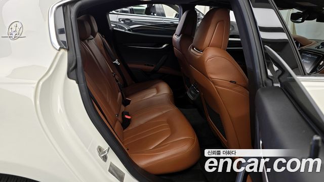Maserati Ghibli 2020 — photo 12