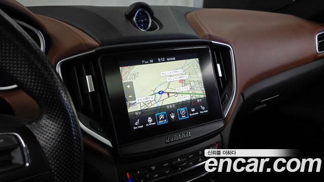 Maserati Ghibli 2020 — photo 14