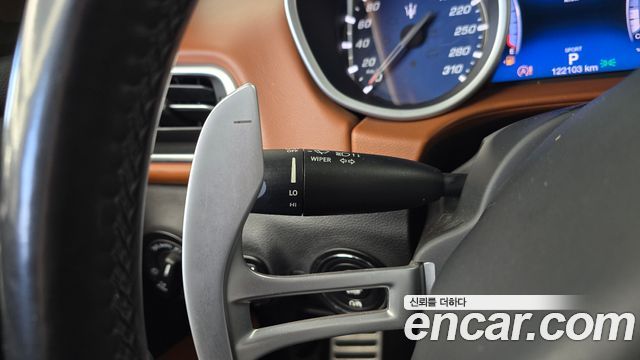 Maserati Ghibli 2020 — photo 17
