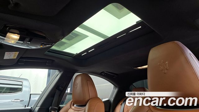 Maserati Ghibli 2020 — photo 18