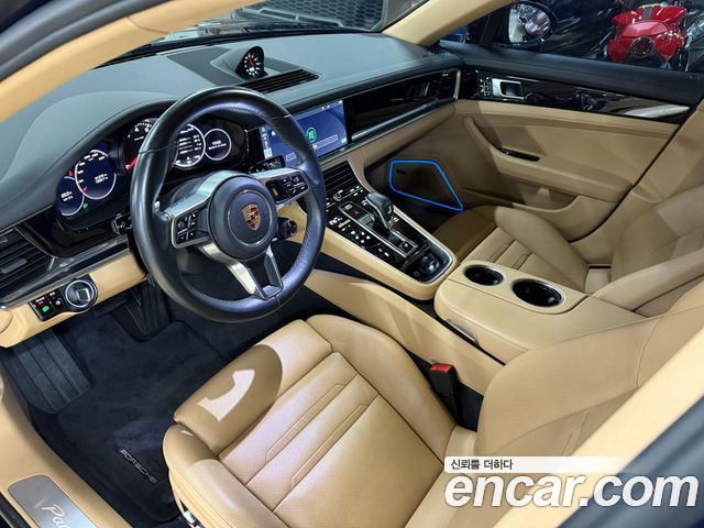Porsche Panamera 2018 — photo 10