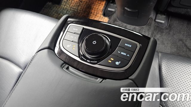 Hyundai Grandeur 2014 — photo 25