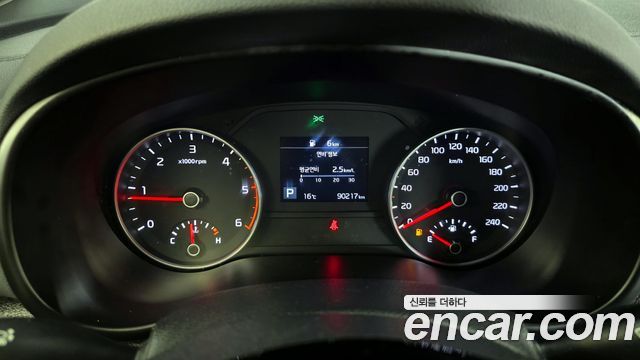 Kia Sportage 2019 — photo 11