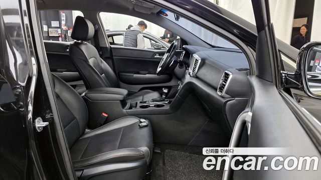 Kia Sportage 2019 — photo 17