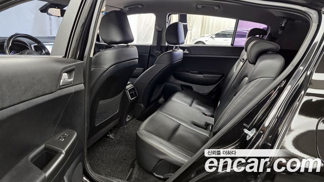 Kia Sportage 2019 — photo 16
