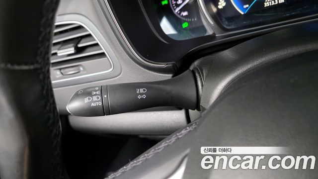 Renault Korea QM6 2021 — photo 29