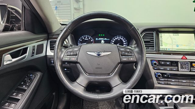 Genesis G80 2017 — photo 15