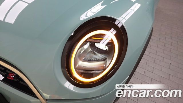 Mini Cooper 2025 — photo 8