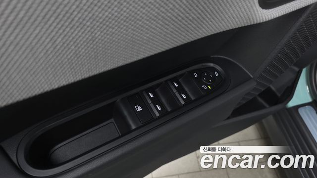 Mini Cooper 2025 — photo 27