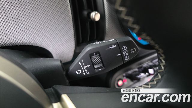 Mini Cooper 2025 — photo 31