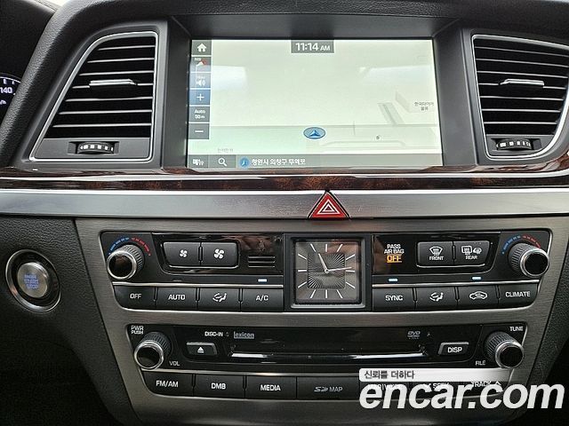 Hyundai Genesis 2016 — photo 8