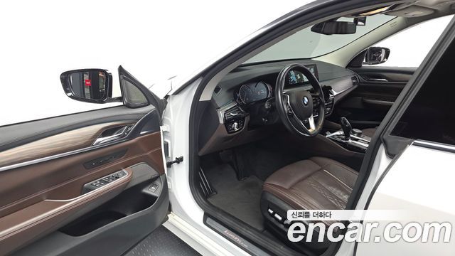 BMW Gran Turismo 2018 — photo 10