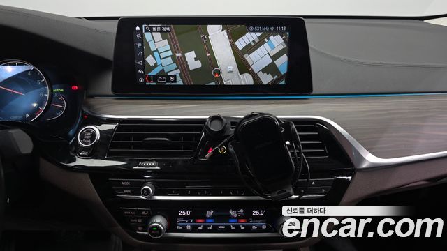BMW Gran Turismo 2018 — photo 14