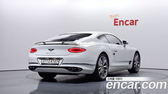 Bentley Continental 2020 — photo 2