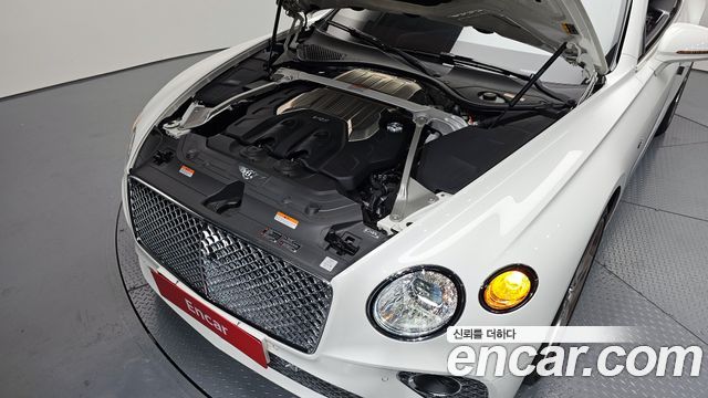 Bentley Continental 2020 — photo 6