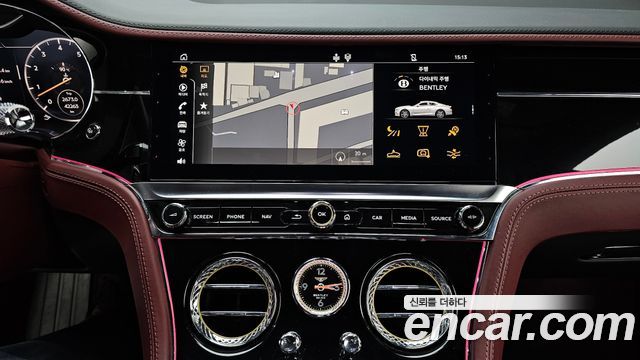 Bentley Continental 2020 — photo 13