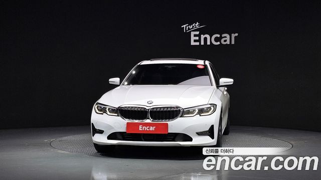 BMW 3-Series 2019 — photo 3