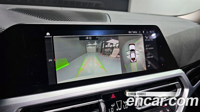 BMW 3-Series 2019 — photo 14