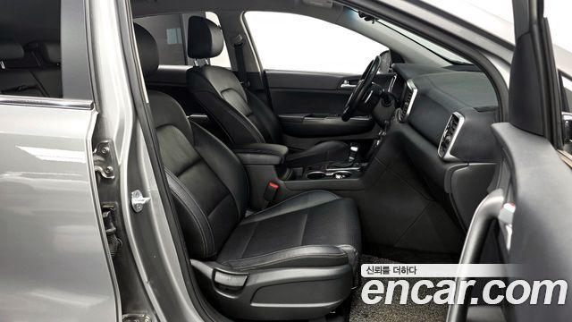 Kia Sportage 2019 — photo 11