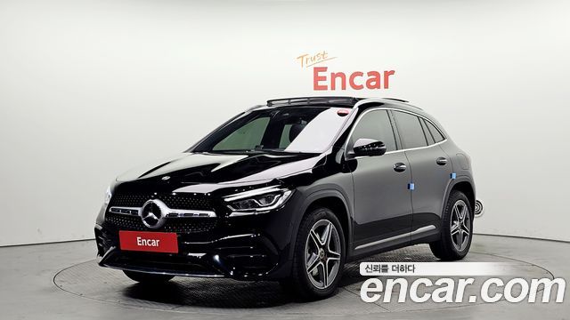 Mercedes-Benz GLA-Class 2021 — photo 1