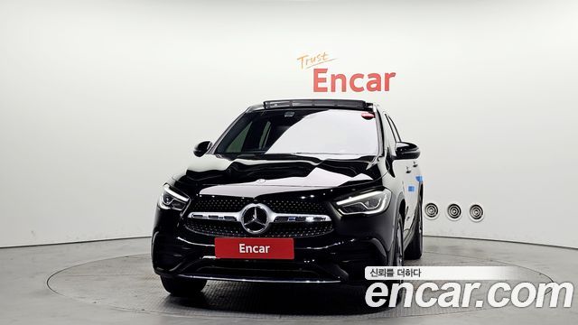 Mercedes-Benz GLA-Class 2021 — photo 3