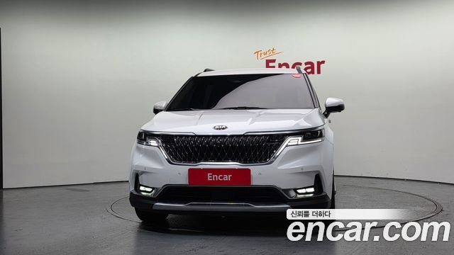 Kia Canival 2021 — photo 3
