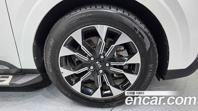 Kia Canival 2021 — photo 5