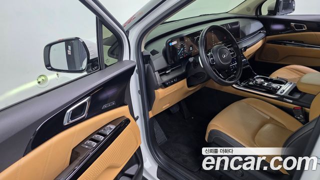 Kia Canival 2021 — photo 11