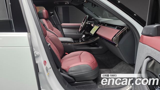 Land Rover Range Rover Sport 2025 — photo 11