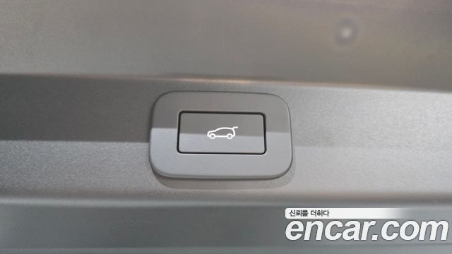 Land Rover Range Rover Sport 2025 — photo 20