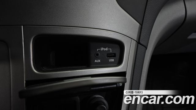 Hyundai Starex 2014 — photo 12