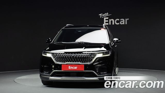 Kia Canival 2022 — photo 3