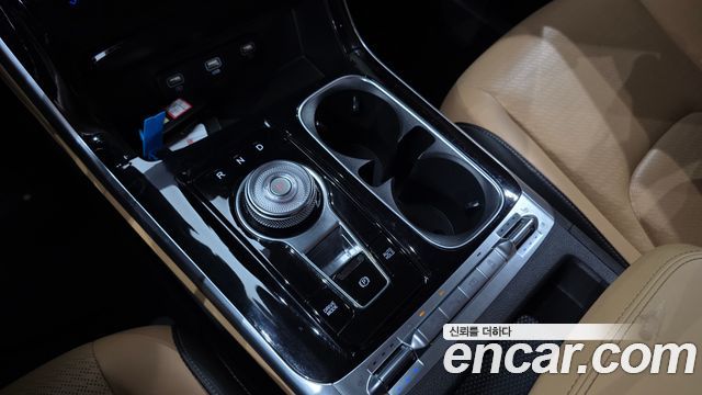 Kia Canival 2022 — photo 9