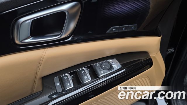 Kia Canival 2022 — photo 18