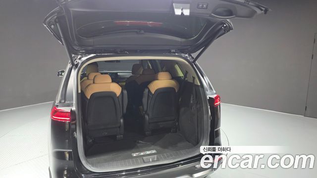 Kia Canival 2022 — photo 20