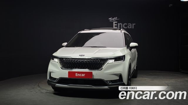 Kia Canival 2021 — photo 3
