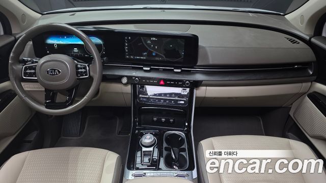 Kia Canival 2021 — photo 7