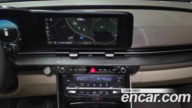 Kia Canival 2021 — photo 14