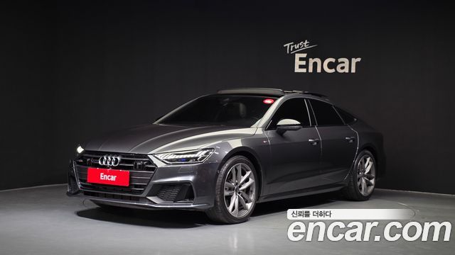 Audi A7 2022 — photo 1