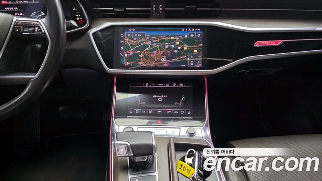 Audi A7 2022 — photo 19