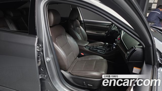 Hyundai Grandeur 2018 — photo 12