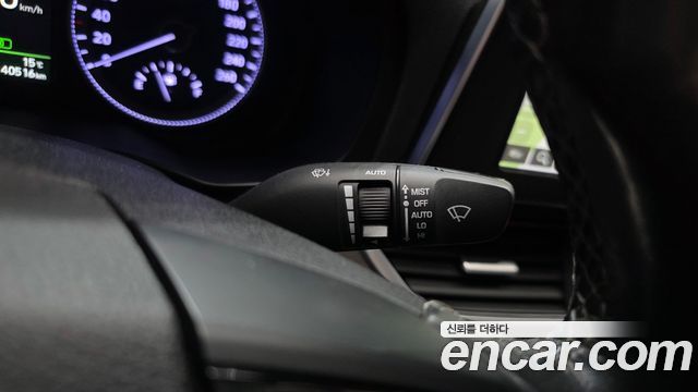 Hyundai Grandeur 2018 — photo 16