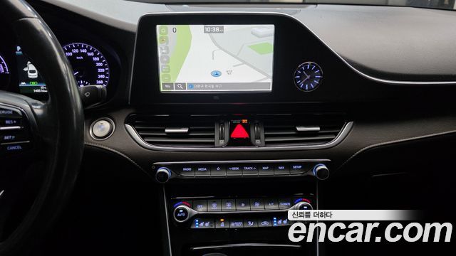 Hyundai Grandeur 2018 — photo 17