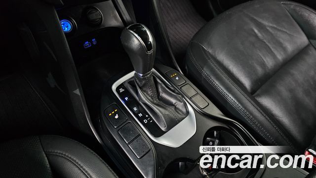 Hyundai Santafe 2016 — photo 9