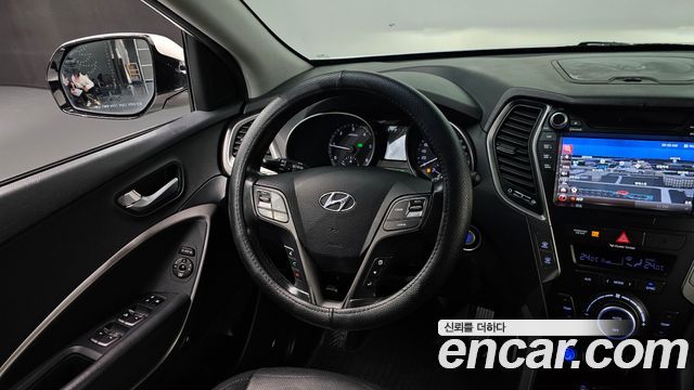 Hyundai Santafe 2016 — photo 14