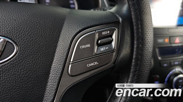 Hyundai Santafe 2016 — photo 17