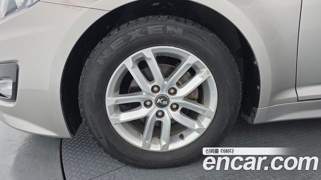 Kia K5 2012 — photo 5